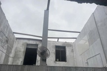 Bão Bualoi chưa đổ bộ đã có 76 nhà dân bị tốc mái, một người tử vong