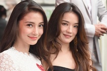 Thư Kỳ quyến rũ, đọ sắc cùng "đàn em" Angelababy