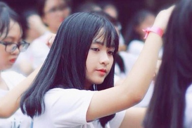 Nữ sinh trường chuyên Nghệ An "chuẩn con nhà người ta"