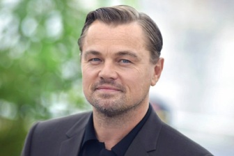 Leonardo DiCaprio: Phim lỗ và bận rộn yêu đương, vẫn là Nghệ sĩ của năm