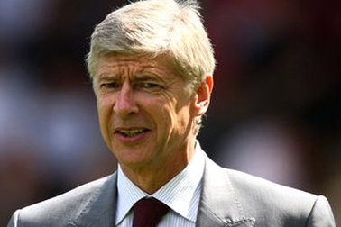 Wenger: “Tôi chưa có kế hoạch thay thế Adebayor”