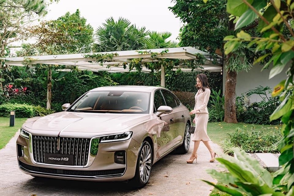 Rolls-Royce Trung Quốc giảm giá kỷ lục tại Việt Nam, tới 530 triệu đồng - 2