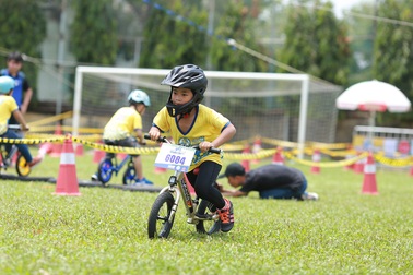 Sôi động giải cua-rơ nhí xuyên Việt 2018