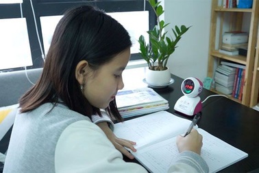 Tặng quà trung thu gì cho bé thời đại 4.0