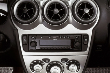 Choáng với chi phí gần 10.000 USD sửa nút điều khiển trên siêu xe Ferrari