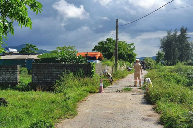 Mâu thuẫn tại lò mổ, chú đâm cháu họ tử vong