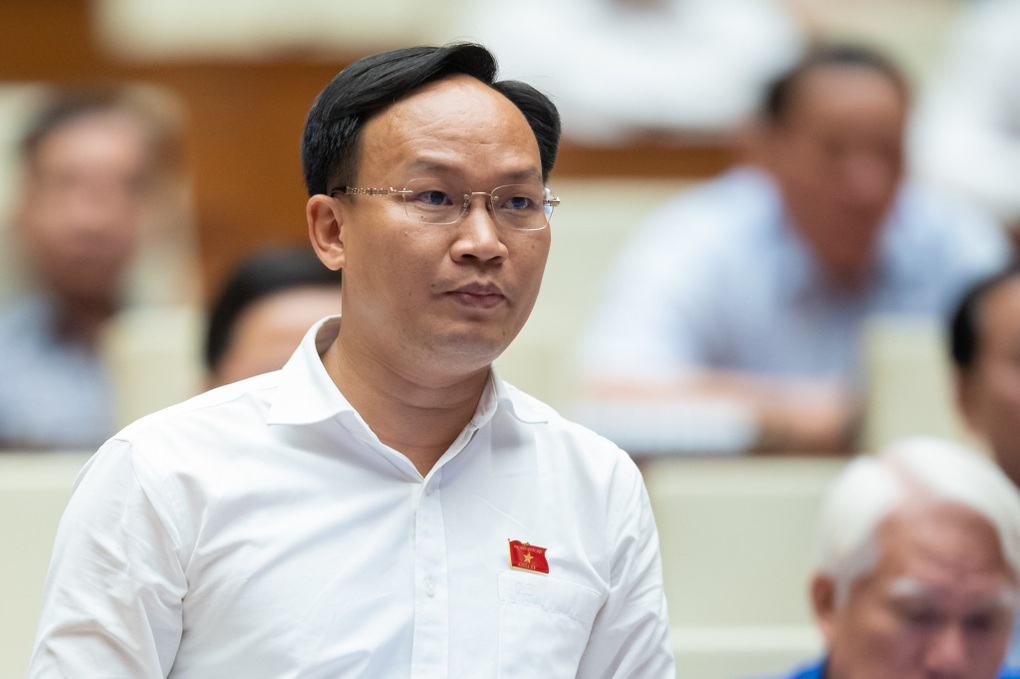 Công nhân nghèo vẫn không đủ điều kiện mua nhà xã hội, dự án lại ế nhà - 1 Công nhân nghèo vẫn không đủ điều kiện mua nhà xã hội, dự án lại ế nhà - 1