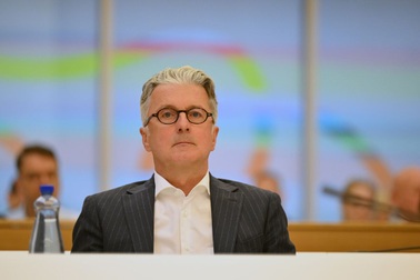 Cựu CEO hãng xe Audi bị kết tội lừa đảo, phải nộp phạt hàng triệu USD