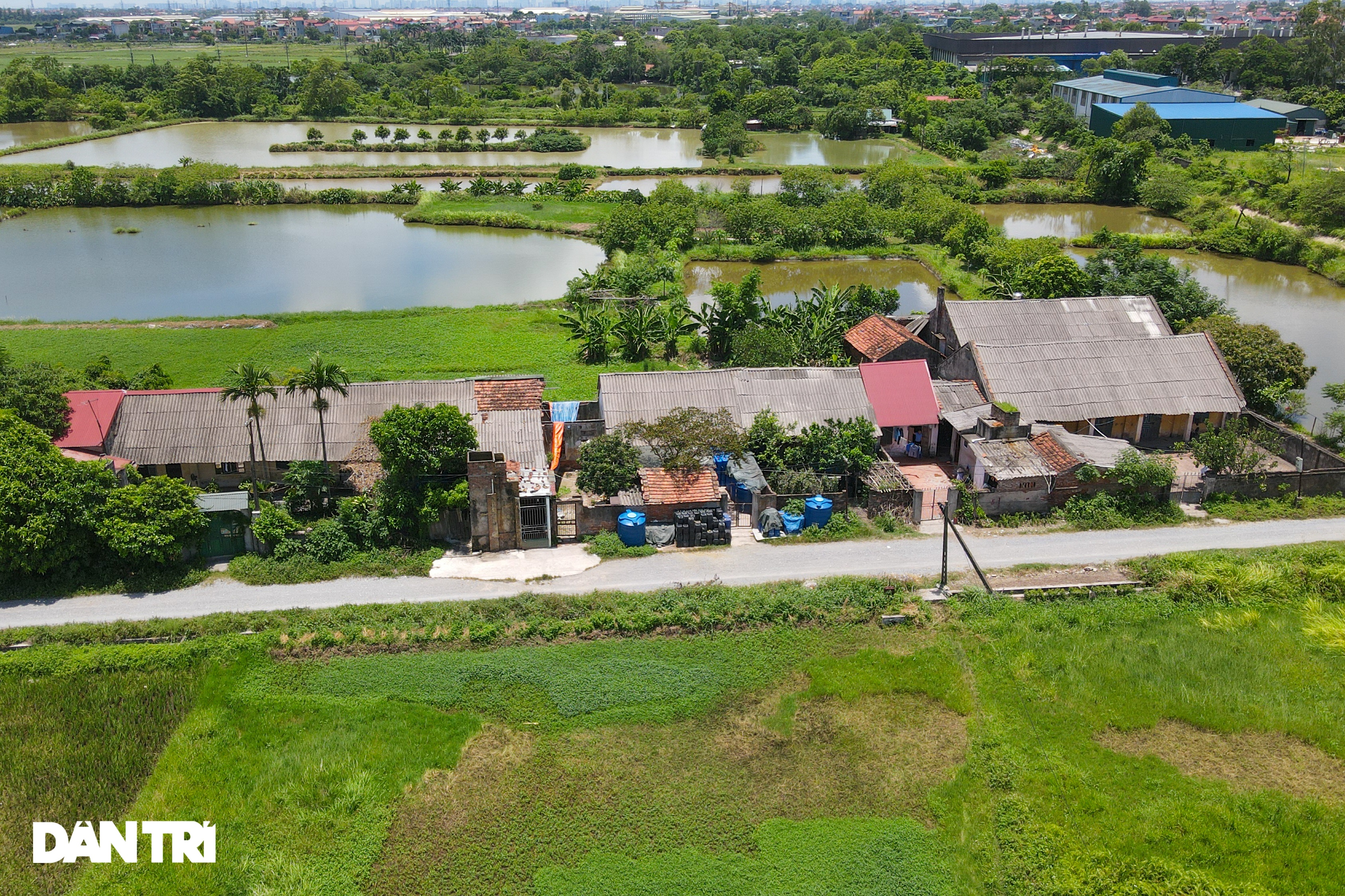 Hiện trạng những khu công nghiệp ở ngoại thành Hà Nội - 11 Hiện trạng những khu công nghiệp ở ngoại thành Hà Nội - 11