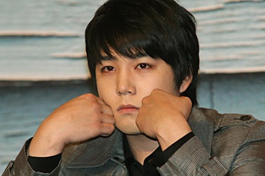 Kangin của nhóm Super Junior gây tai nạn rồi bỏ trốn?