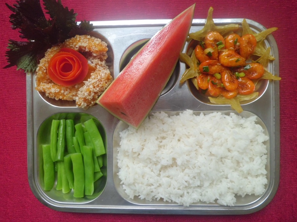 TP. Nha Trang chủ trương xã hội hóa việc cung cấp suất ăn cho học sinh Mầm non, Tiểu học - 1 TP. Nha Trang chủ trương xã hội hóa việc cung cấp suất ăn cho học sinh Mầm non, Tiểu học - 1