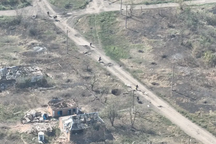 Nga tung quân thiện chiến nhất, Ukraine căng mình vượt "phòng tuyến lửa"