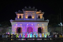 Huế ra mắt Phố đêm Hoàng thành