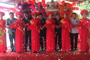 Dai-ichi Việt Nam mở rộng mạng lưới kinh doanh và trao học bổng cho học sinh nghèo tại Cà Mau