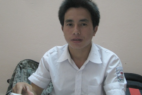 Sĩ tử mồ côi người dân tộc H’Mông quyết tâm thi đỗ ĐH