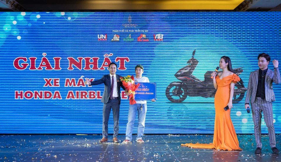 Casa Mall thu hút hơn 1.500 khách hàng quan tâm - 6 Casa Mall thu hút hơn 1.500 khách hàng quan tâm - 6