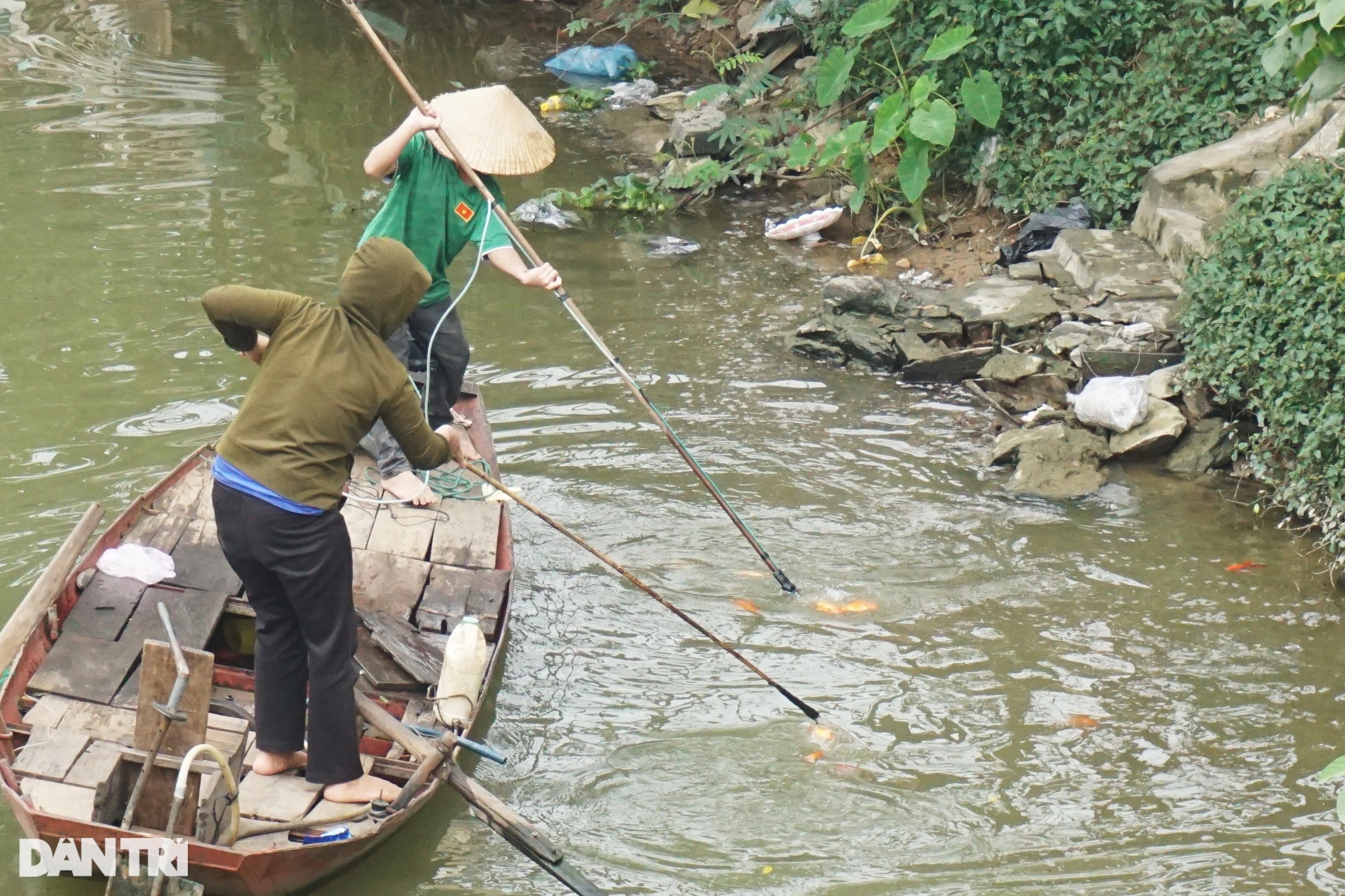 Phương tiện ông Táo chưa kịp về trời đã rơi vào lưới bát quái, kích điện - 7 Phương tiện ông Táo chưa kịp về trời đã rơi vào lưới bát quái, kích điện - 7