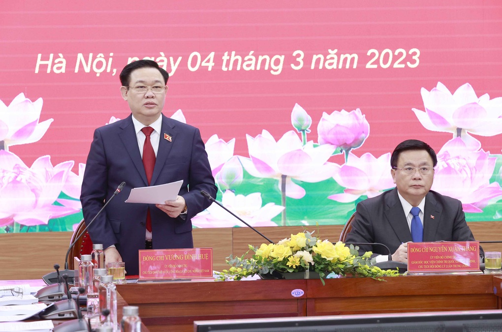 Luật Đất đai cần tránh giải quyết điểm nghẽn này lại có điểm nghẽn khác - 1 Luật Đất đai cần tránh giải quyết điểm nghẽn này lại có điểm nghẽn khác - 1