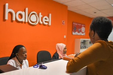 2 tháng đầu năm, tổng doanh thu của Tập đoàn Viettel vẫn tăng 12,8 %