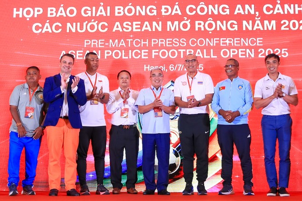 Giải bóng đá Công an, Cảnh sát ASEAN mở rộng 2025 hứa hẹn hấp dẫn - 1 Giải bóng đá Công an, Cảnh sát ASEAN mở rộng 2025 hứa hẹn hấp dẫn - 1