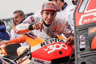Chặng 5 MotoGP: Marc Marquez thắng nhẹ nhàng tại Le Mans