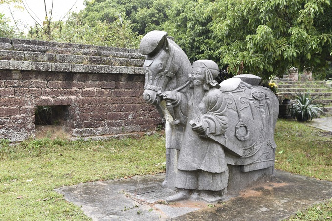 Những giá trị nghệ thuật độc đáo của di sản tượng lăng mộ Quận công, quan tướng thế kỷ 17-18 ở đồng bằng Bắc bộ - Ảnh 6.