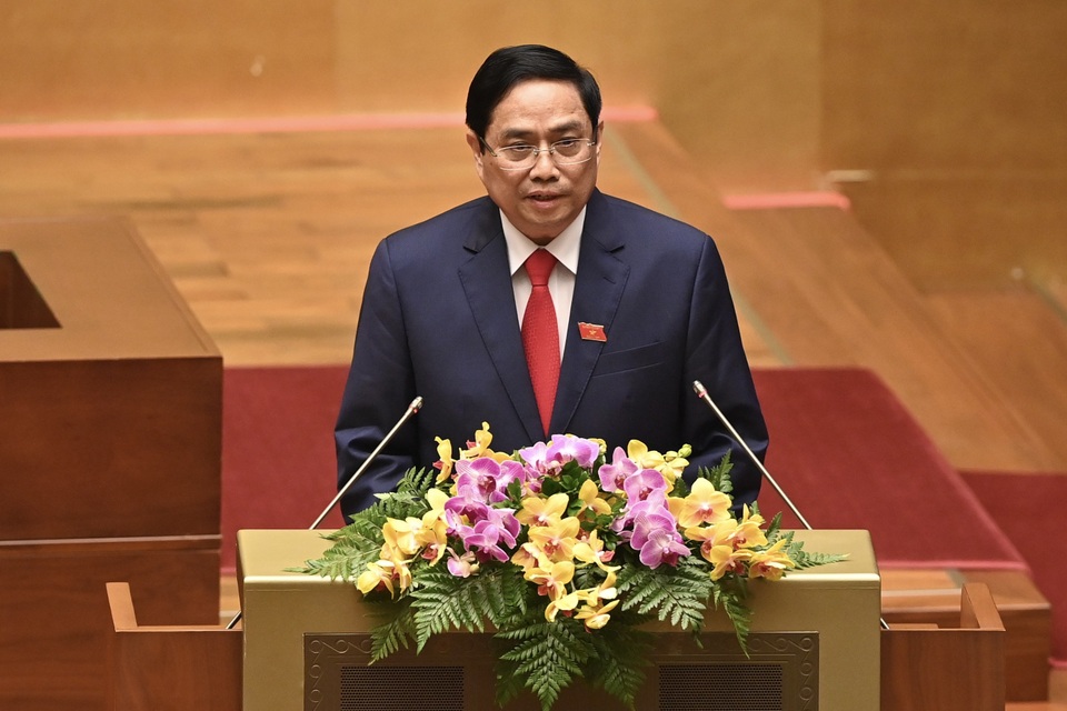Tân Thủ tướng đề nghị phê chuẩn 2 Phó Thủ tướng, 12 Bộ trưởng mới - 1 Tân Thủ tướng đề nghị phê chuẩn 2 Phó Thủ tướng, 12 Bộ trưởng mới - 1