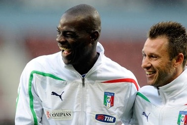 Balotelli cách Man City đúng…2 triệu euro