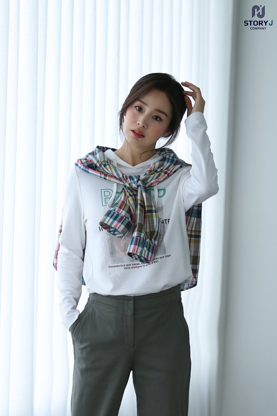 Nhan sắc trẻ trung của Kim Tae Hee ở tuổi 40 - 7 Nhan sắc trẻ trung của Kim Tae Hee ở tuổi 40 - 7