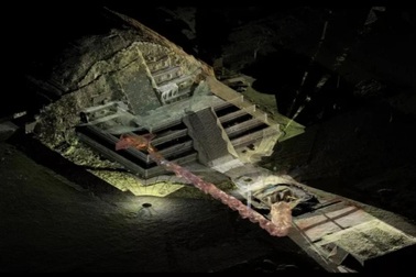 Tìm thấy đàn tế bí ẩn 2.000 năm tuổi ở dưới kim tự tháp Mexico