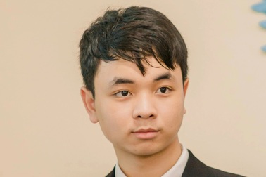 Chiến lược học tập của tân sinh viên xuất sắc: Tự học là chính!