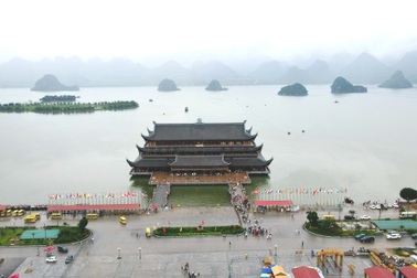 Cục Di sản lên tiếng về thông tin "xếp hạng di tích quốc gia chùa Tam Chúc"