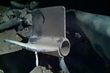 Bom rơi trúng nhà dân ở Mỹ