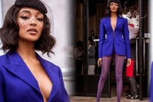 Siêu mẫu Jourdan Dunn diện áo "lấp ló" vòng một
