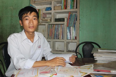 Thủ khoa nghèo 28,5 điểm ước mơ làm thầy giáo