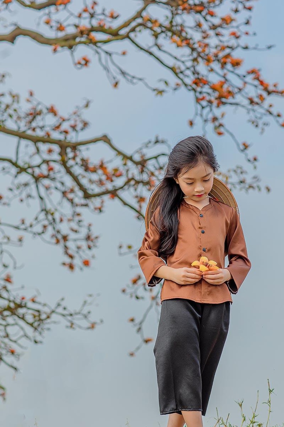 Ngắm nét xinh xắn trong veo của em bé thôn quê - 4 Ngắm nét xinh xắn trong veo của em bé thôn quê - 4