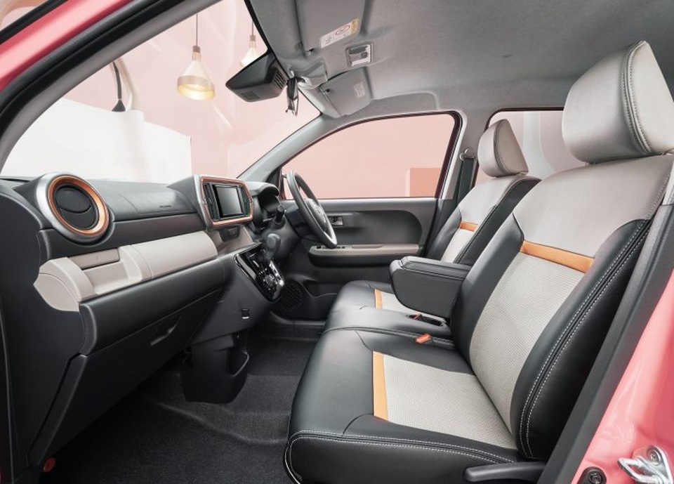 Passo Moda Charm - Sự ưu ái của Toyota dành cho phụ nữ Nhật - 2 Passo Moda Charm - Sự ưu ái của Toyota dành cho phụ nữ Nhật - 2