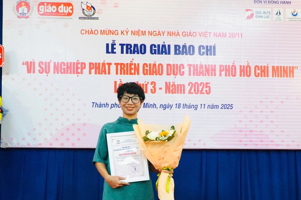Báo Dân trí đạt Giải Báo chí Vì sự nghiệp phát triển giáo dục TPHCM - 4