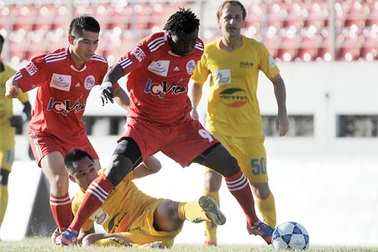 Hải Phòng giành 1 điểm phút cuối