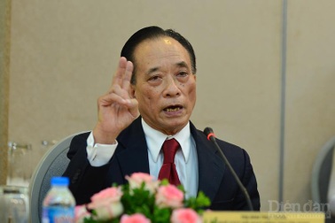 Tranh luận trái chiều về việc thu thuế thư tín dụng