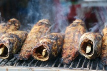 Quán cá lóc nướng Cần Thơ thu hơn 100 triệu đồng sáng ngày vía Thần Tài