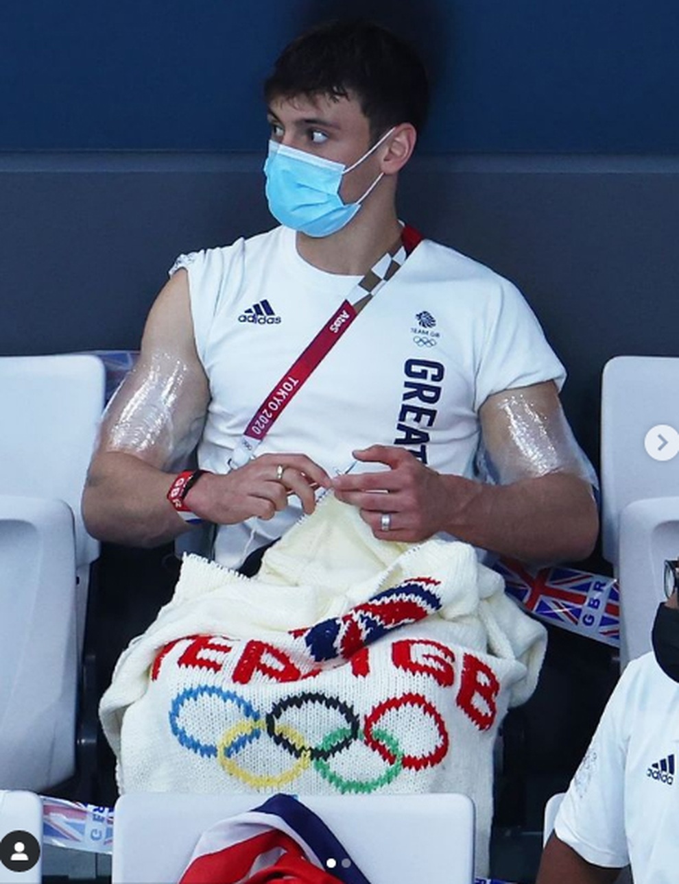 Hình thể sáu múi mãn nhãn của mỹ nam Olympic mê... đan len - 6 Hình thể sáu múi mãn nhãn của mỹ nam Olympic mê... đan len - 6