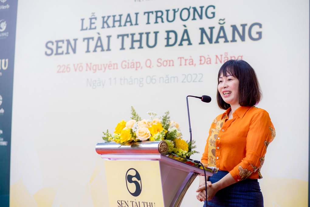 Sen Tài Thu: Khai trương cơ sở trị liệu cổ truyền Việt Nam tại Đà Nẵng - 2 Sen Tài Thu: Khai trương cơ sở trị liệu cổ truyền Việt Nam tại Đà Nẵng - 2