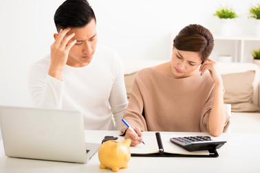 6 sai lầm trong quản lý tài chính các cặp vợ chồng trẻ cần "né"