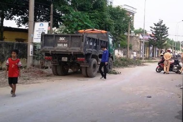 Nam sinh lớp 9 tử vong trên đường đến trường