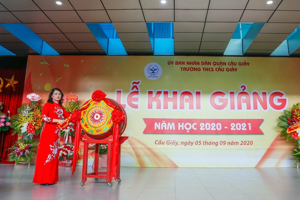 Lễ khai giảng đáng nhớ của ngôi trường có 80% học sinh đỗ chuyên cấp 3 - 9 Lễ khai giảng đáng nhớ của ngôi trường có 80% học sinh đỗ chuyên cấp 3 - 9