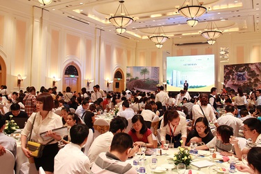 Hàng ngàn quà tặng tri ân khách hàng trong tháng 10 từ STDA