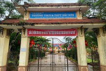 Hạ hạnh kiểm, đình chỉ học 2 nam sinh đánh bạn nhập viện