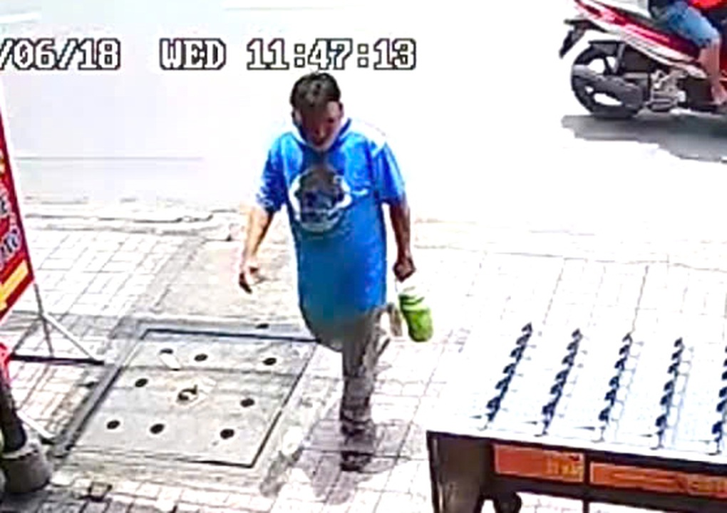 Tìm ra người trộm hơn 800 tờ vé số ở TPHCM - 1 Tìm ra người trộm hơn 800 tờ vé số ở TPHCM - 1