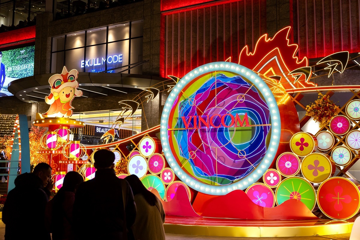 ស្វាគមន៍ឆ្នាំពស់ឆ្នាំ 2025 នៅ Vincom: ស្វាគមន៍ខ្ញុំថ្មី - រីករាយបុណ្យនិទាឃរដូវ - 5 Đón Tết Ất Tỵ 2025 tại Vincom: Vui chào tôi mới - Hội Xuân phơi phới - 5